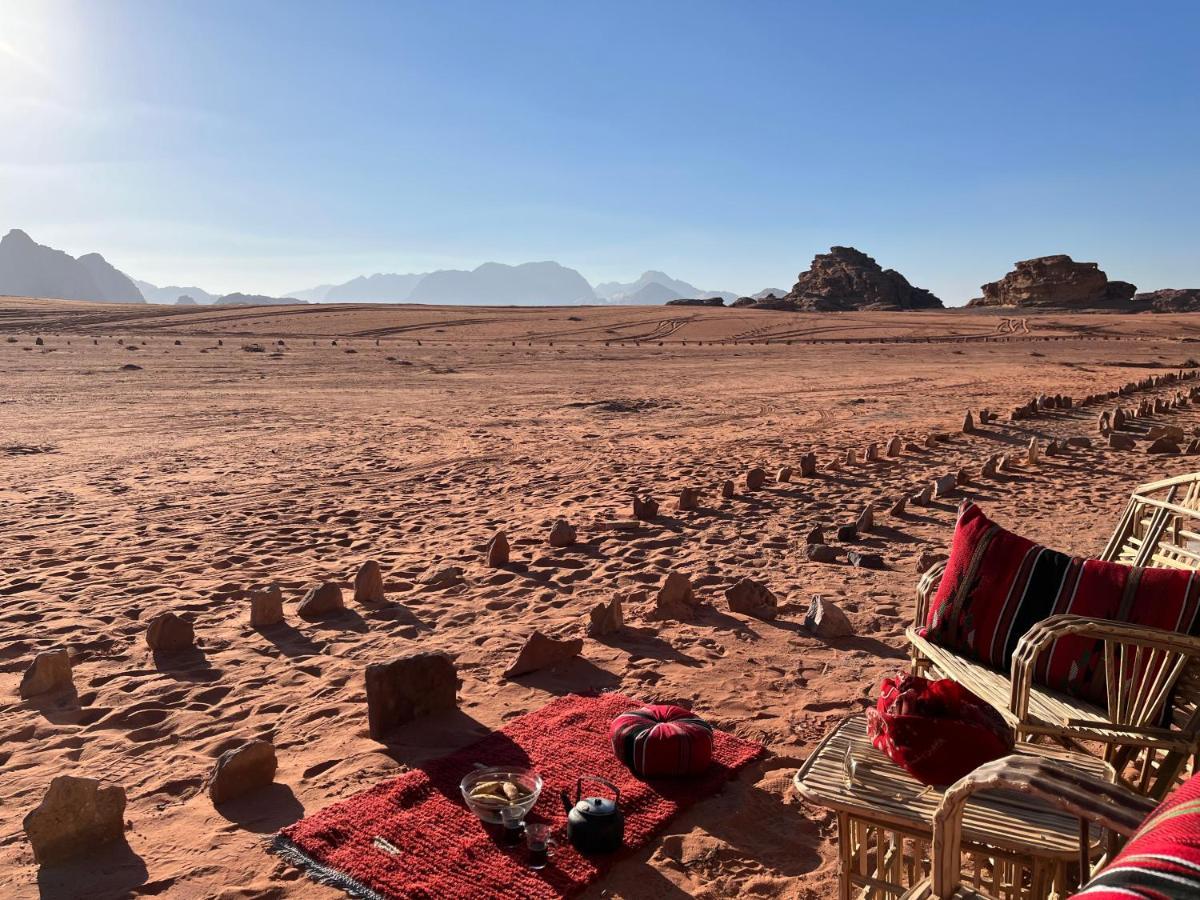 Wadi Rum Bedouin Tour With A Camp Buitenkant foto